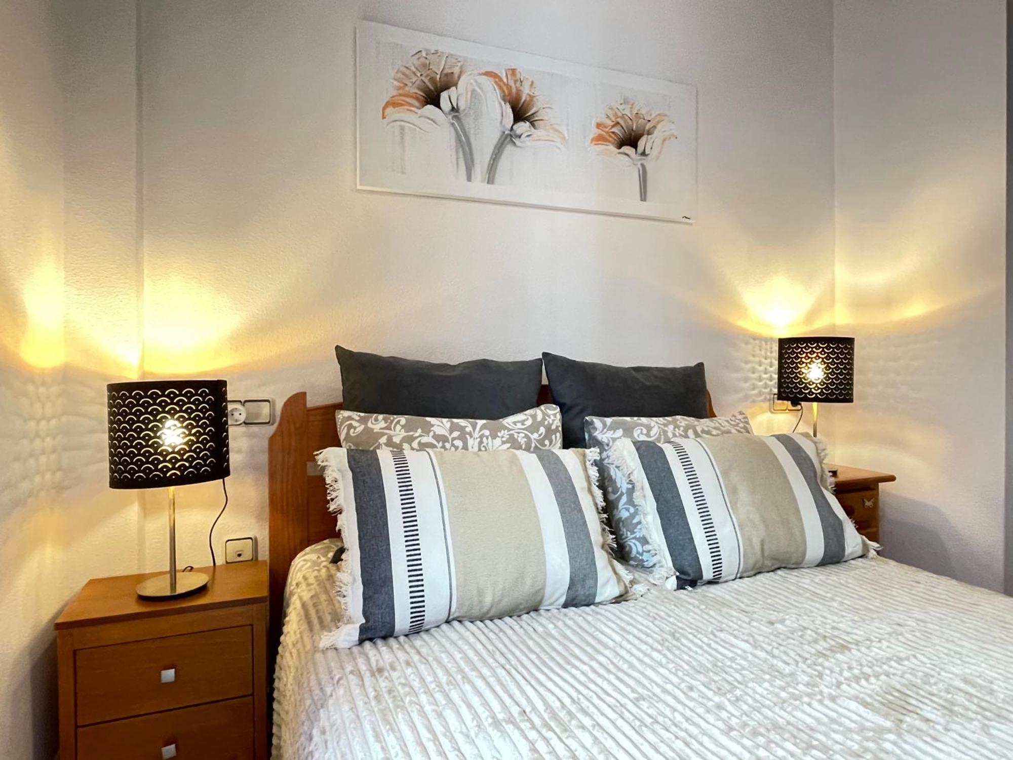 Superior La Playa! 3 Bedrooms! 2 Baths! Air Condition! Side Sea View! Torrevieja Exterior foto